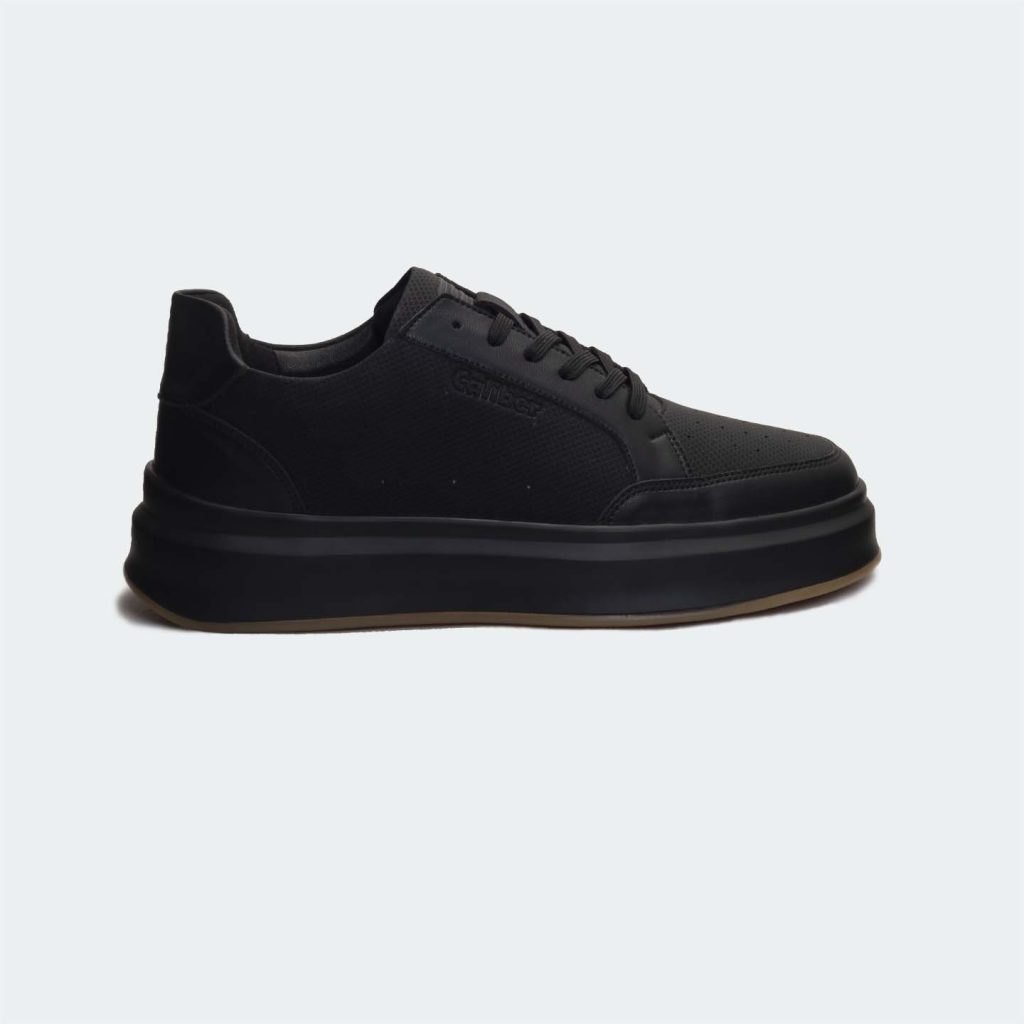 Caliber Shoes, Made in Nepal, Nepali Brand Shoes, Chunky Sneakers, Sneakers