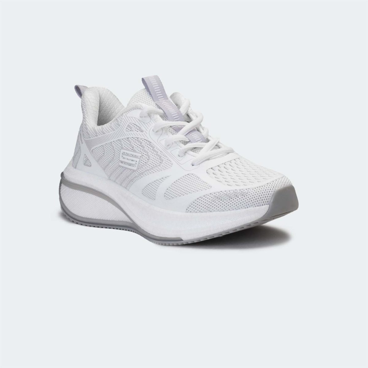 Caliber Shoes, Made in Nepal, Nepali Brand Shoes, sport shoes, lace up, female sports shoes, nepali sneakers