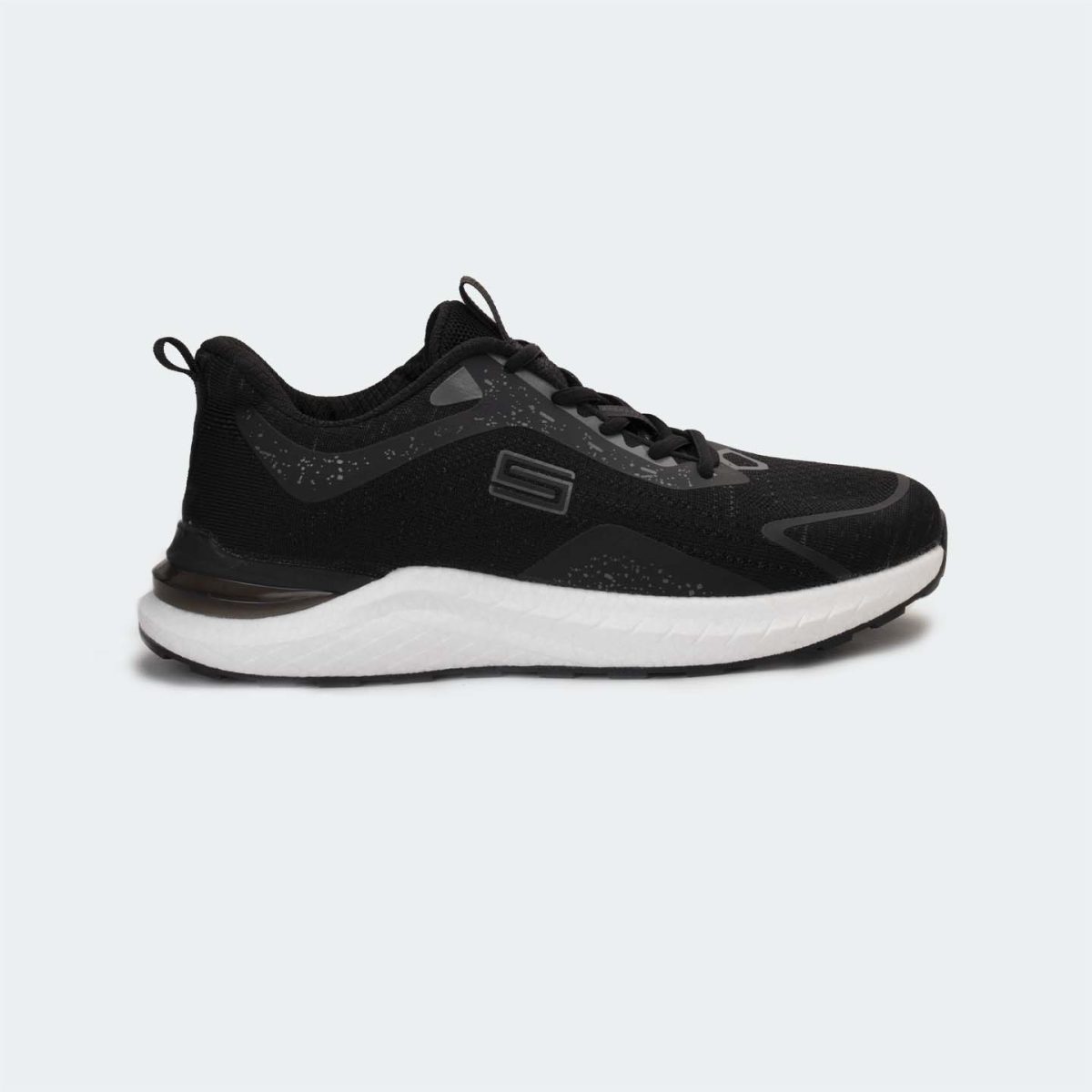 Caliber Shoes, Made in Nepal, Nepali Brand Shoes, sport shoes, lace up, female sports shoes, nepali sneakers