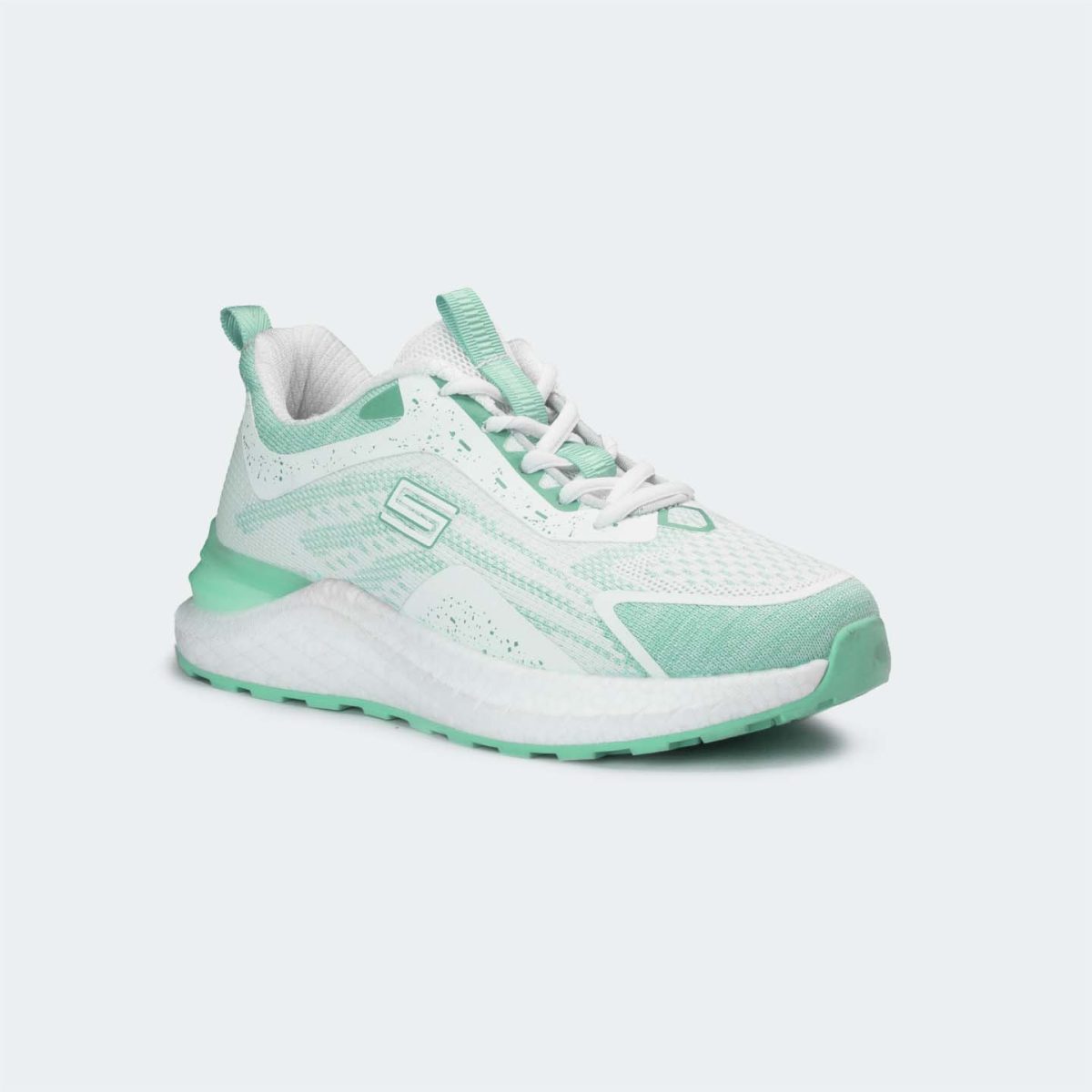 Caliber Shoes, Made in Nepal, Nepali Brand Shoes, sport shoes, lace up, female sports shoes, nepali sneakers