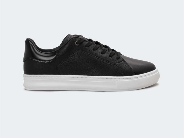 Caliber Shoes, Made in Nepal, Nepali Brand Shoes, Low Top Sneakers, Sneakers