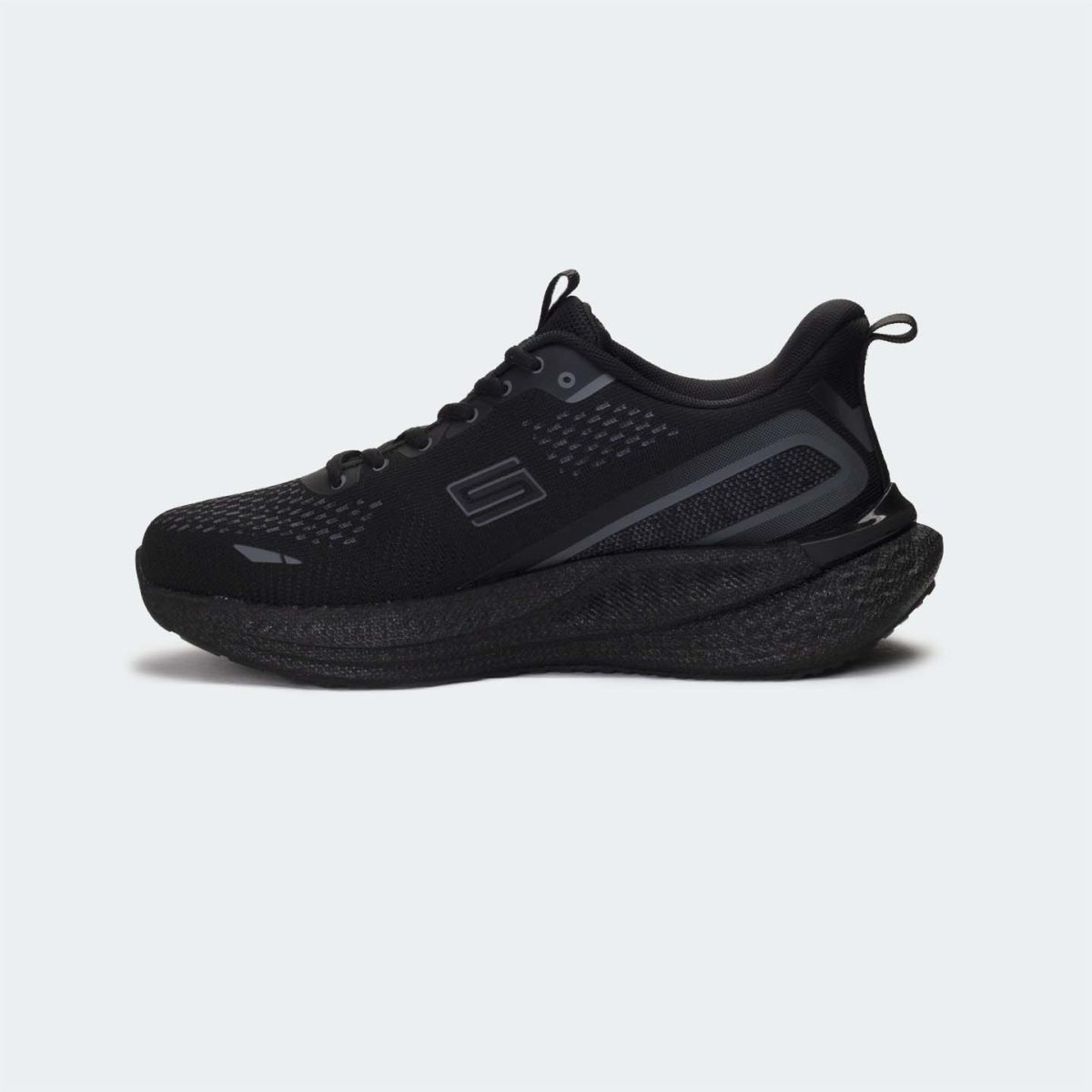 Caliber Shoes,Made in Nepal, Nepali Brand Shoes, sport shoes, sneakers