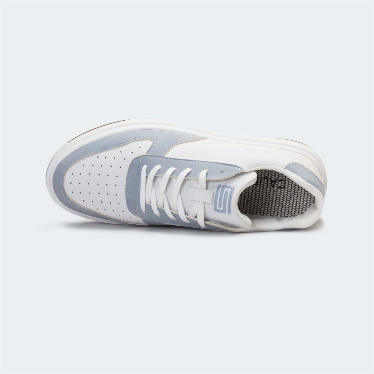 Caliber Shoes, Made in Nepal, Nepali Brand Shoes, Low Top Sneakers, Sneakers