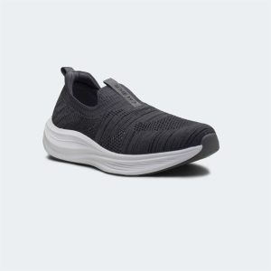Caliber Shoes,Made in Nepal, Nepali Brand Shoes, sport shoes, sneakers, slip on